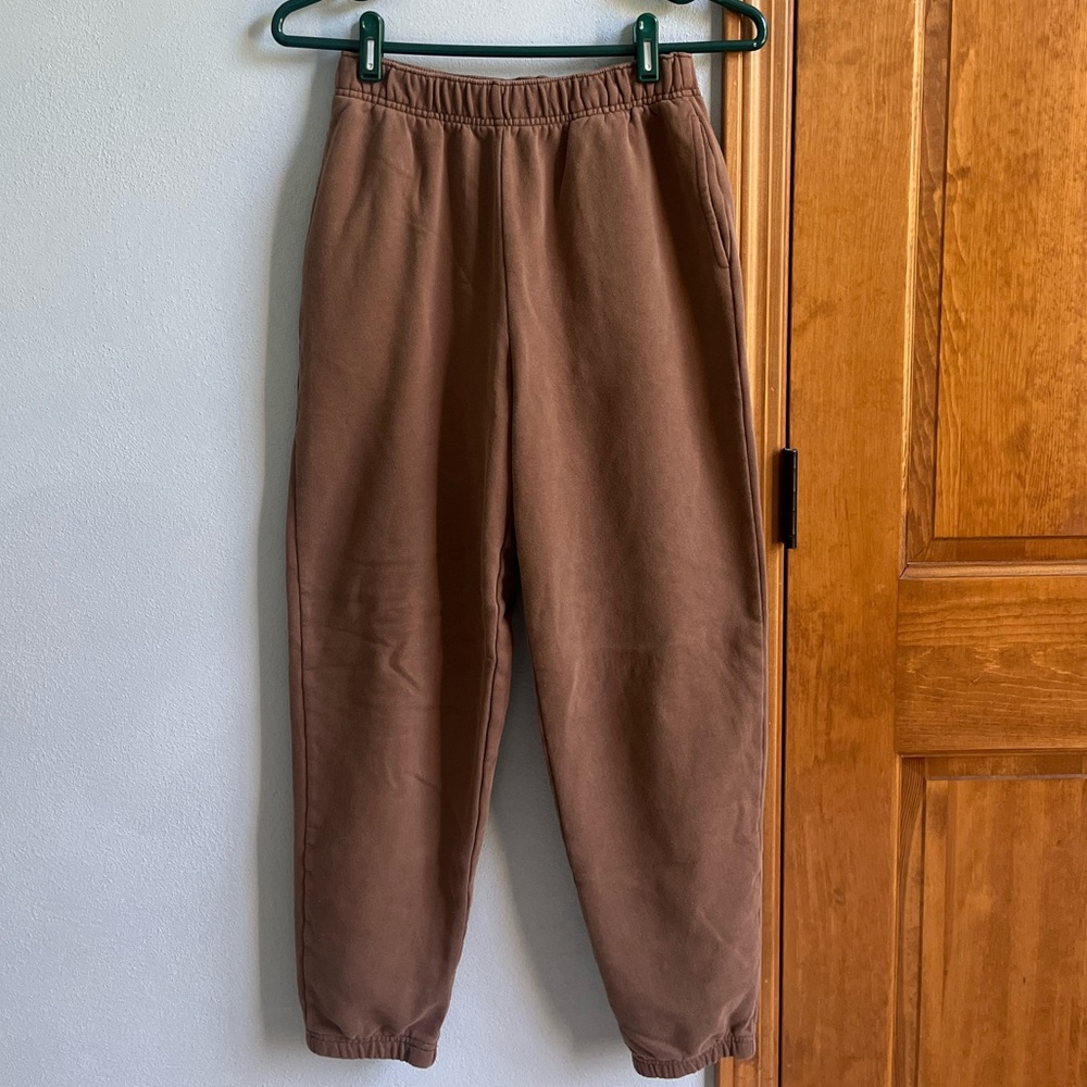 American Eagle Brown Sweatpants Joggers!